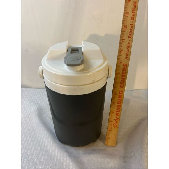 Igloo travel  jug gray hook handle - Picture 4 of 4